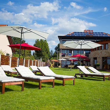 Pole Position Beach Hotel Balatonszarszo Eksteriør billede